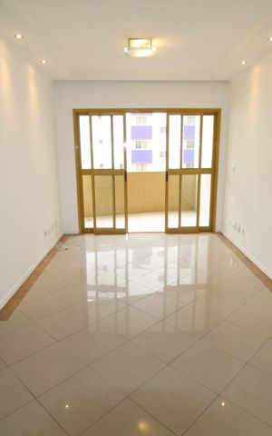 Apartamento para alugar com 111m², 3 quartos e 2 vagasSala