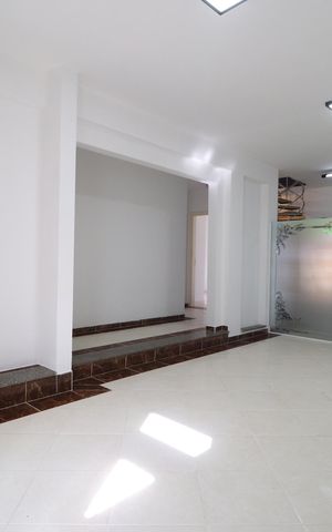Casa para alugar com 400m², 4 quartos e 6 vagasSala