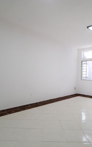 Casa para alugar com 400m², 4 quartos e 6 vagasSala