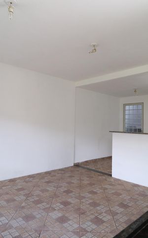 Casa para alugar com 400m², 4 quartos e 6 vagasCozinha 1