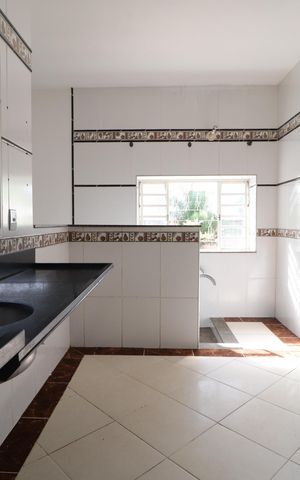 Casa para alugar com 400m², 4 quartos e 6 vagasCozinha 2