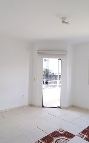 Casa para alugar com 400m², 4 quartos e 6 vagasSuíte