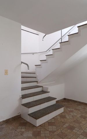Casa para alugar com 400m², 4 quartos e 6 vagasCozinha 1