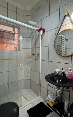 Casa para alugar com 166m², 3 quartos e 3 vagasBanheiro 1