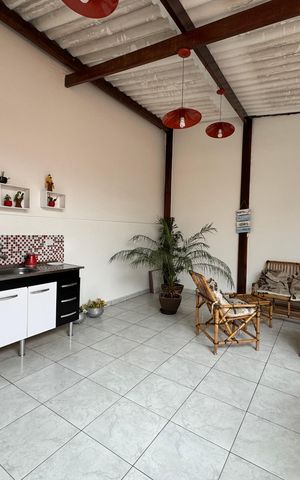 Casa para alugar com 166m², 3 quartos e 3 vagasVaranda