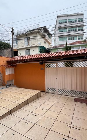 Casa para alugar com 166m², 3 quartos e 3 vagasGaragem