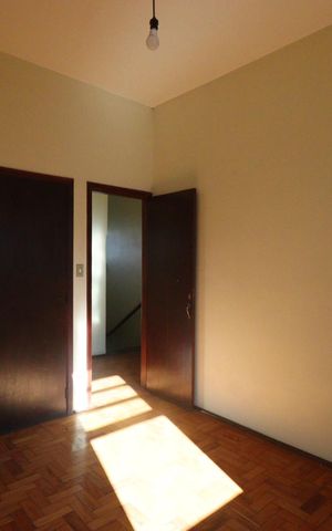 Casa para alugar com 260m², 6 quartos e 3 vagas Casa para alugar com 260m², 6 quartos e 3 vagasQuarto 4