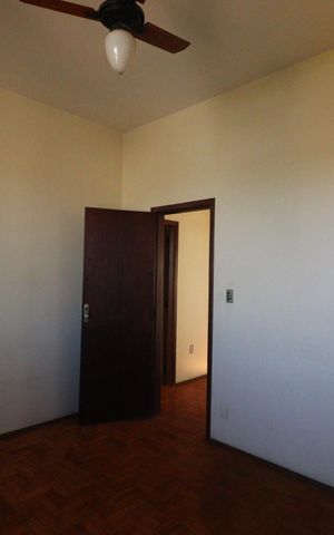 Casa para alugar com 260m², 6 quartos e 3 vagas Casa para alugar com 260m², 6 quartos e 3 vagasQuarto 2