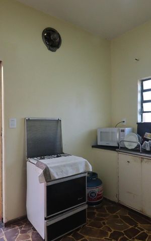 Casa para alugar com 260m², 6 quartos e 3 vagas Casa para alugar com 260m², 6 quartos e 3 vagasCozinha