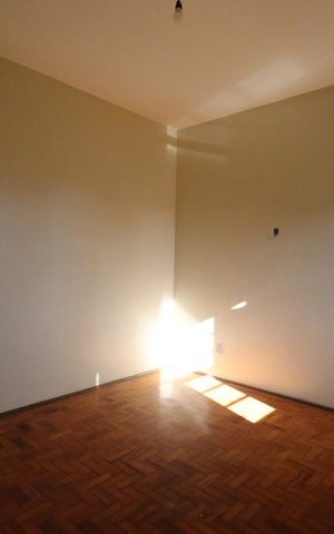 Casa para alugar com 260m², 6 quartos e 3 vagas Casa para alugar com 260m², 6 quartos e 3 vagasQuarto 3