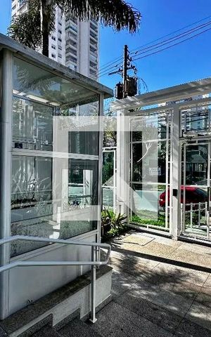 Apartamento à venda com 56m², 1 quarto e 1 vaga Apartamento à venda com 56m², 1 quarto e 1 vagaEntrada