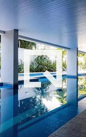 Apartamento à venda com 56m², 1 quarto e 1 vaga Apartamento à venda com 56m², 1 quarto e 1 vagaPiscina