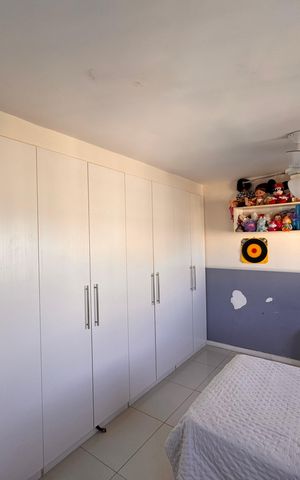Apartamento à venda com 237m², 3 quartos e 2 vagas Apartamento à venda com 237m², 3 quartos e 2 vagasQuarto