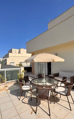 Apartamento à venda com 237m², 3 quartos e 2 vagas Apartamento à venda com 237m², 3 quartos e 2 vagasTerraço