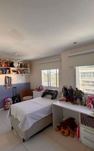 Apartamento à venda com 237m², 3 quartos e 2 vagas Apartamento à venda com 237m², 3 quartos e 2 vagasQuarto