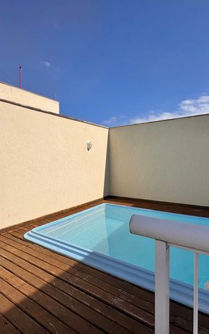 Apartamento à venda com 237m², 3 quartos e 2 vagas Apartamento à venda com 237m², 3 quartos e 2 vagasTerraço