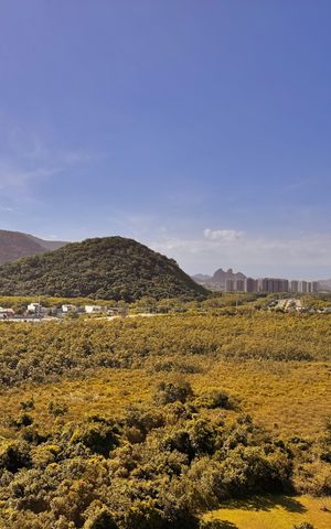Apartamento à venda com 237m², 3 quartos e 2 vagas Apartamento à venda com 237m², 3 quartos e 2 vagasTerraço