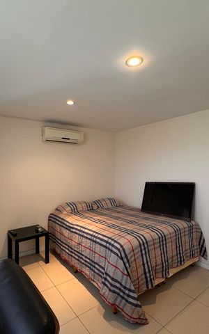 Apartamento à venda com 237m², 3 quartos e 2 vagas Apartamento à venda com 237m², 3 quartos e 2 vagasSuíte 2