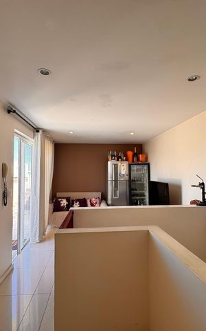 Apartamento à venda com 237m², 3 quartos e 2 vagas Apartamento à venda com 237m², 3 quartos e 2 vagasSala (Segundo Andar)