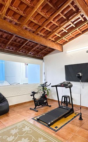 Casa para alugar com 237m², 3 quartos e 5 vagas Casa para alugar com 237m², 3 quartos e 5 vagasAcademia