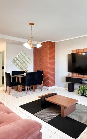 Casa para alugar com 237m², 3 quartos e 5 vagas Casa para alugar com 237m², 3 quartos e 5 vagasSala