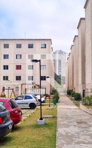 Apartamento à venda com 38m², 2 quartos e sem vaga Apartamento à venda com 38m², 2 quartos e sem vagaÁrea comum
