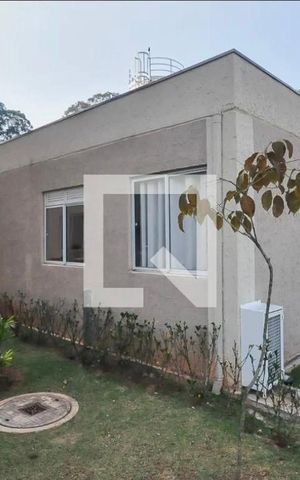 Apartamento à venda com 38m², 2 quartos e sem vaga Apartamento à venda com 38m², 2 quartos e sem vagaSalão de festas