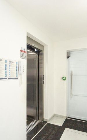 Studio para alugar com 36m², 1 quarto e sem vaga Studio para alugar com 36m², 1 quarto e sem vagaHall do elevador