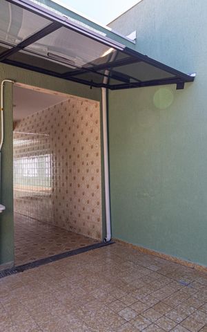 Casa para alugar com 310m², 3 quartos e 5 vagas Casa para alugar com 310m², 3 quartos e 5 vagasÁrea de Serviço