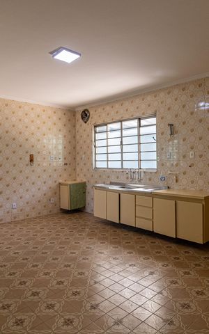 Casa para alugar com 310m², 3 quartos e 5 vagas Casa para alugar com 310m², 3 quartos e 5 vagasCozinha