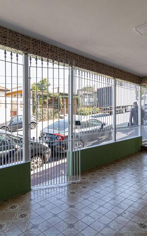 Casa para alugar com 310m², 3 quartos e 5 vagas Casa para alugar com 310m², 3 quartos e 5 vagasQuintal
