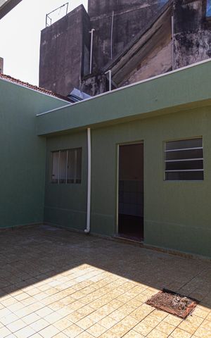 Casa para alugar com 310m², 3 quartos e 5 vagas Casa para alugar com 310m², 3 quartos e 5 vagasQuintal
