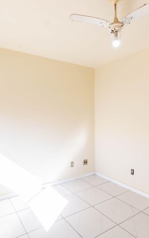 Casa de condomínio à venda com 70m², 2 quartos e 1 vaga