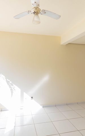 Casa de condomínio à venda com 70m², 2 quartos e 1 vaga