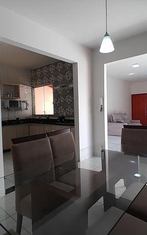 Casa para alugar com 190m², 4 quartos e 4 vagas Casa para alugar com 190m², 4 quartos e 4 vagasSala