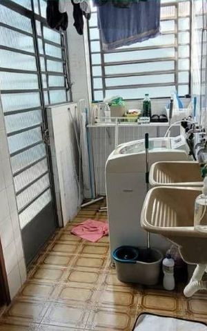 Casa à venda com 229m², 4 quartos e 2 vagas