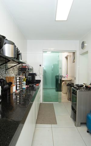 Apartamento à venda com 190m², 4 quartos e 1 vaga Apartamento à venda com 190m², 4 quartos e 1 vagaCOZINHA
