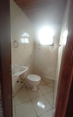 Casa para alugar com 70m², 2 quartos e sem vaga Casa para alugar com 70m², 2 quartos e sem vagaBanheiro de serviço