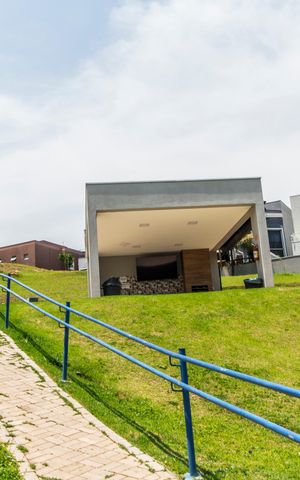 Casa de condomínio à venda com 227m², 2 quartos e 2 vagas Casa de condomínio à venda com 227m², 2 quartos e 2 vagasÁrea gourmet