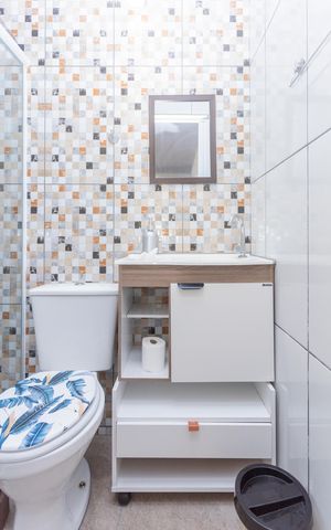 Casa à venda com 200m², 4 quartos e 2 vagasBanheiro - Edícula