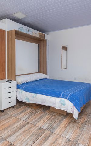 Casa à venda com 200m², 4 quartos e 2 vagasSala/Quarto - Edícula