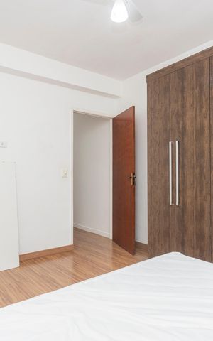 Casa à venda com 200m², 4 quartos e 2 vagasQuarto 1