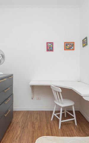 Casa à venda com 200m², 4 quartos e 2 vagasQuarto 2