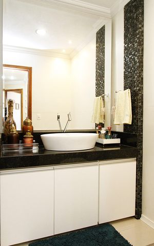 Apartamento à venda com 104m², 3 quartos e 2 vagasBanheiro Social