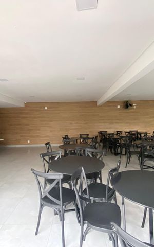 Apartamento para alugar com 48m², 2 quartos e 1 vaga Apartamento para alugar com 48m², 2 quartos e 1 vagaÁrea comum - Salão de festas