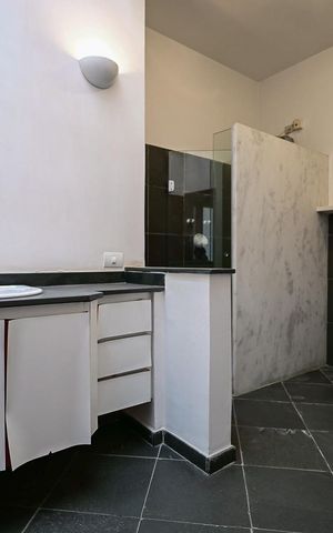 Casa à venda com 850m², 4 quartos e 9 vagasBanheiro