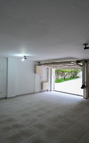 Casa à venda com 850m², 4 quartos e 9 vagasGaragem