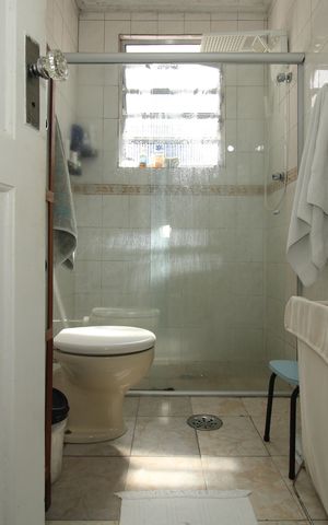 Casa à venda com 116m², 3 quartos e 1 vagaBanheiro Social