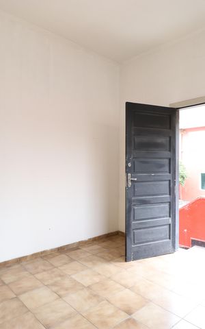 Casa para alugar com 600m², 6 quartos e 12 vagasCozinha