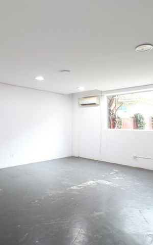 Casa para alugar com 600m², 6 quartos e 12 vagasSala 2